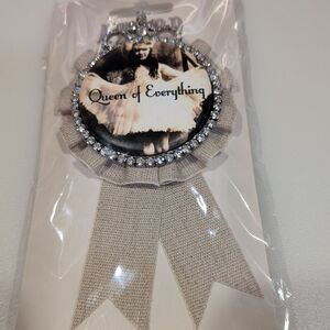 Queen Of Everything Pin/Brooch Ribbon Award Style New In Package